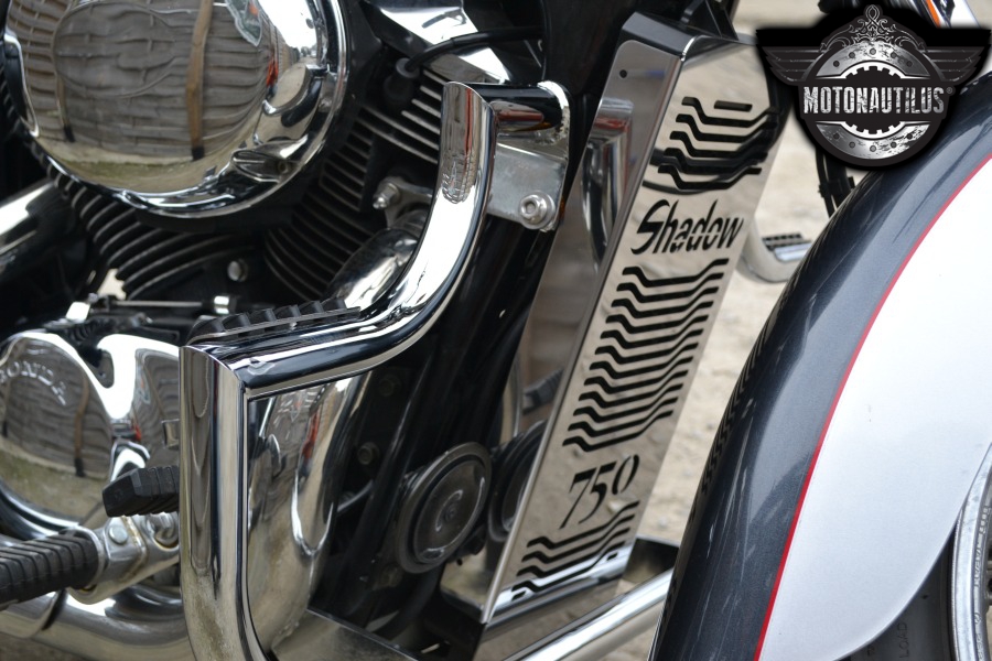 Osłona Chłodnicy Shadow 750 Dedykowana Do: Honda Shadow 750 C2 Napędzany Łańcuchem | Motonautilus.pl | Producent Akcesoriów Motocyklowych
